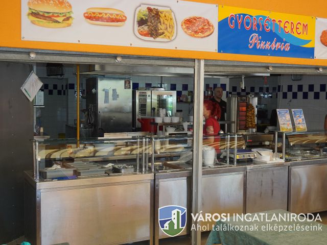 Kiváló Balatonparti, befektetési lehetőség!!!