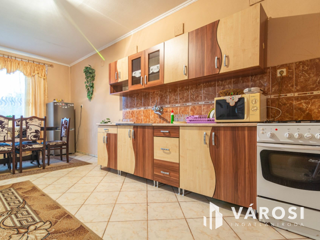 Családi ház Kőtelken