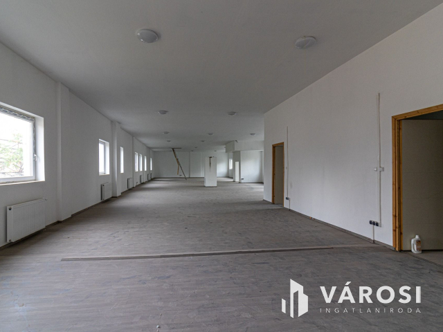 30 fős munkásszálló, hotel Csepel-Gyártelepen!