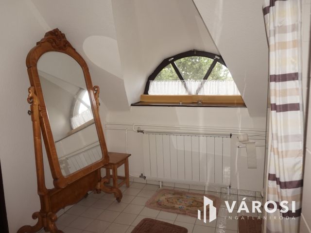 Igényes tanyakomplexum akár falusi turizmusra!