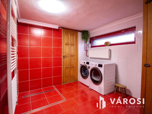 Tágas, kényelmes otthon Szeged-Kiskundorozsmán!