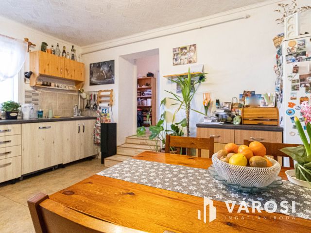 Kényelmes családi ház csendes környezetben eladó - Sarkadon