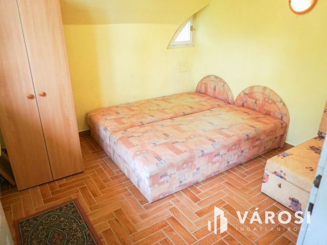 Saját szállodát vagy méretes családi ház érdekelné Siófokon?