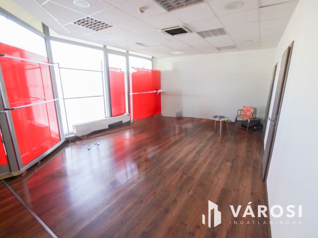 Üzlethelyiség Angyalföld forgalmas részén!