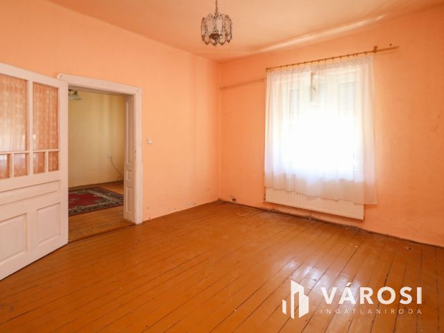 Családi ház eladó Bordány központjában