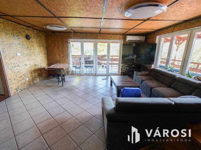 Panorámás kilátással Szentendrén!