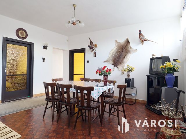 Bodonyban azonnal költözhető bútorozott családi ház eladó