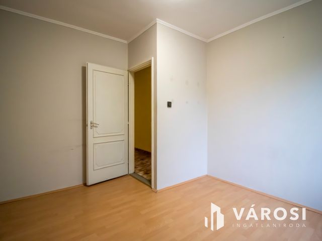 Két lakásos családi ház a Ráchegyen