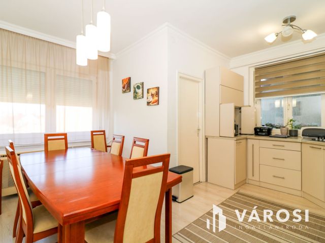 Eladó egy sokoldalúan hasznosítható ingatlan Orosházán!