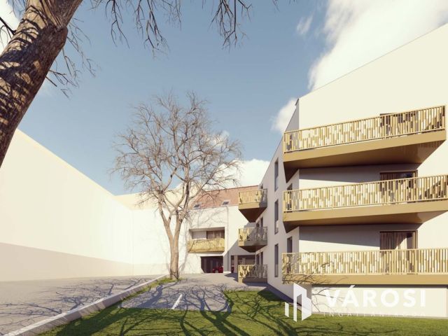 Belső 2 szintes, 4 szobás lakás loggia-val (96 m² + 10 m²)