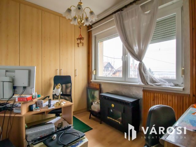 Nagylakás saját kertrésszel
