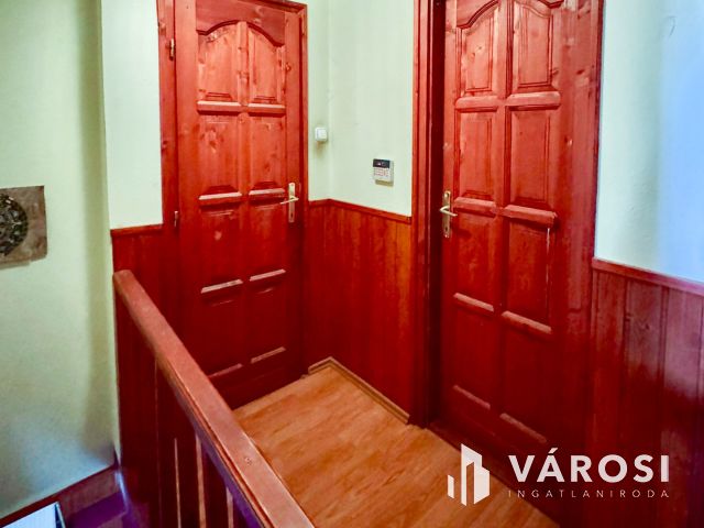 Hangulatos , otthonos családiház szigetszentmiklóson