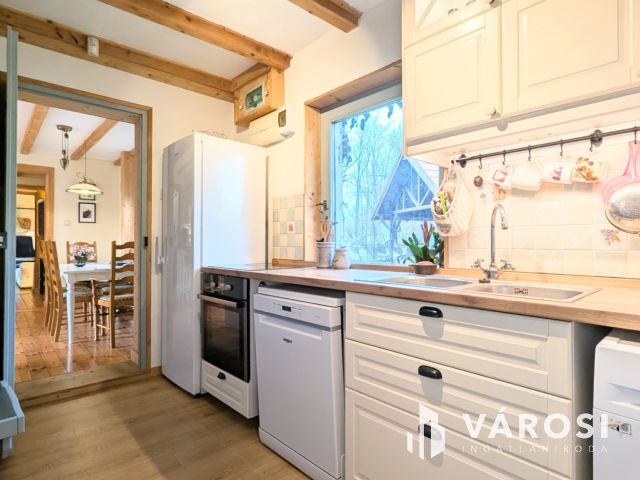 Mesebeli birtokon mesebeli ház!