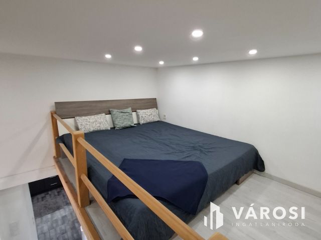 Modern Mini belvárosi lakás a Gutenberg utcában