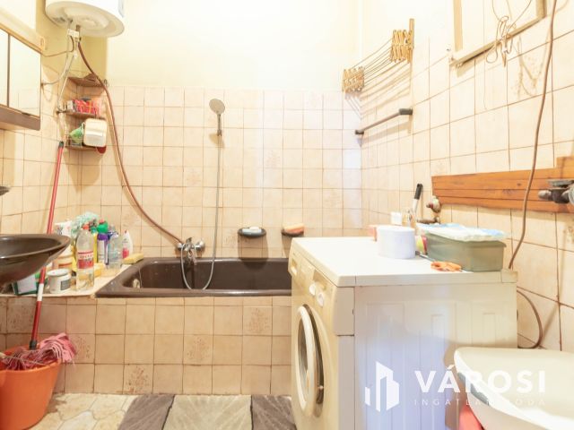 Göncz Árpád városközponttól 5 percre 54 m2-es 2 szobás lakás